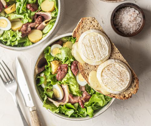 Salade périgourdine au cabécou